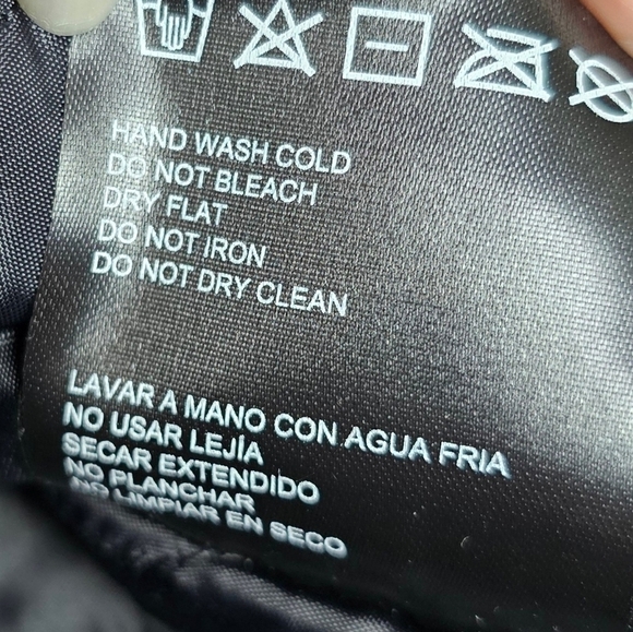 Weatherproof Hooded Midweight Rain Jacket Dark Plum - Picture 14 of 16